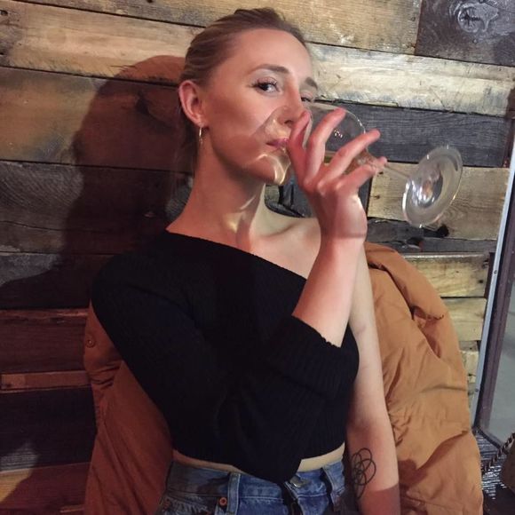 Meet your Posher, Jenna - Picture 1 of 1